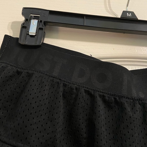 Nike Dri-Fit Running Shorts (S) - Picture 3 of 4